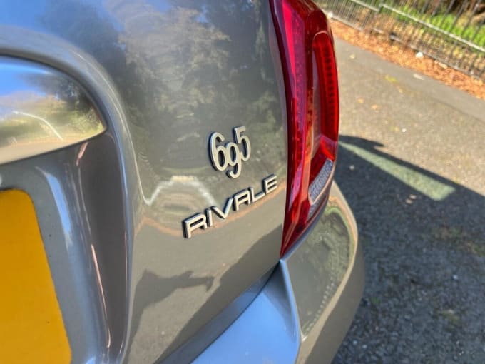 2025 Abarth 695
