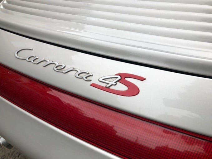 2003 Porsche 911