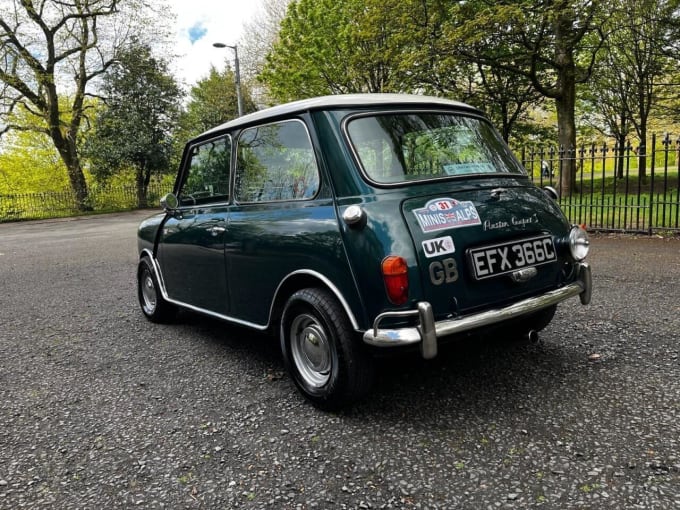 2025 Rover Mini