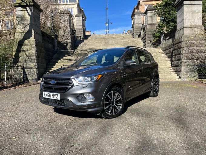 2025 Ford Kuga