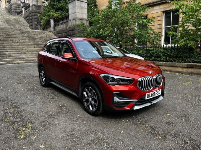 2025 BMW X1