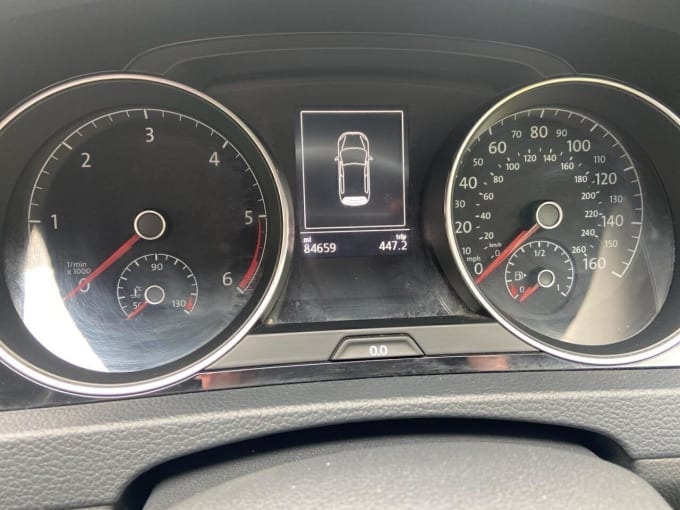 2025 Volkswagen Golf