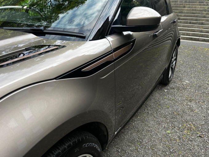 2025 Land Rover Range Rover Evoque