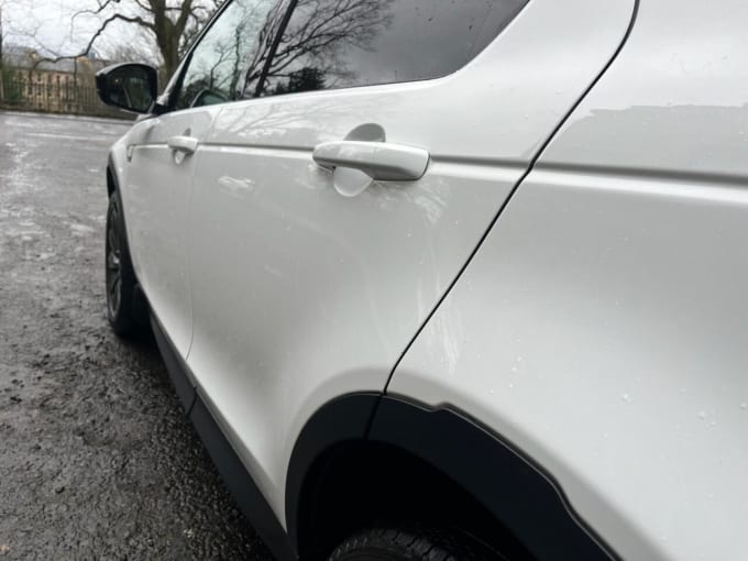 2025 Land Rover Discovery Sport