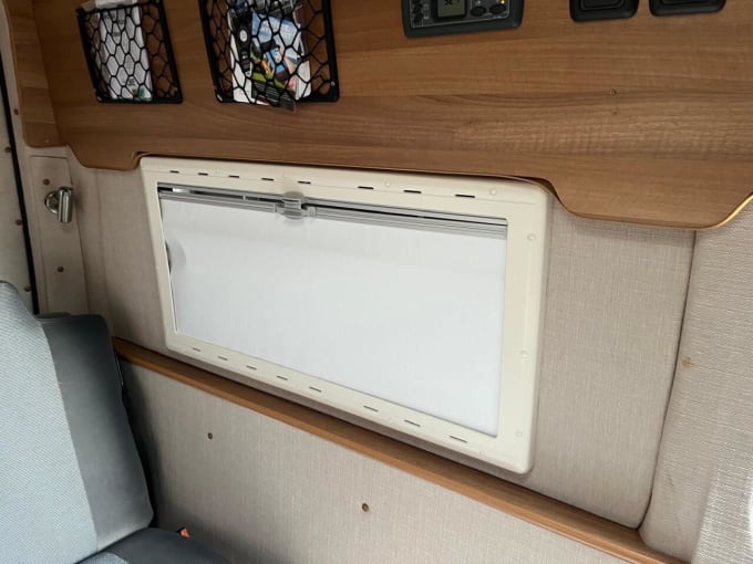 2025 Mercedes-benz Sprinter