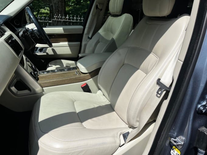 2025 Land Rover Range Rover