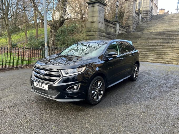 2025 Ford Edge