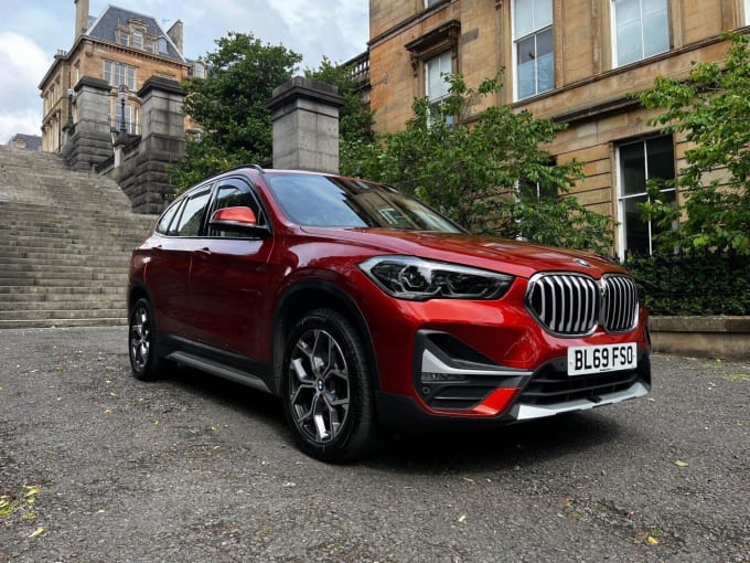 2025 BMW X1