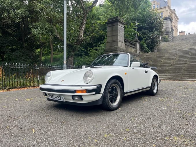 2025 Porsche 911