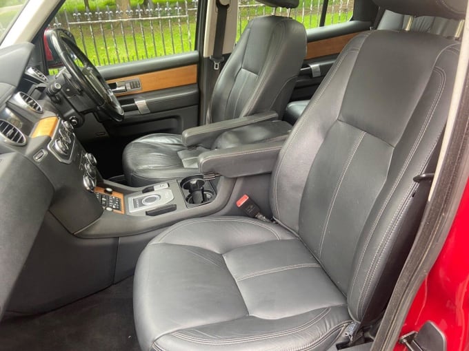 2025 Land Rover Discovery