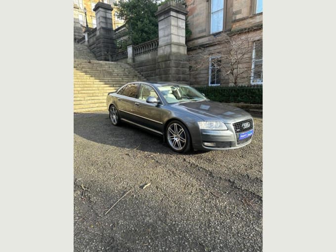 2025 Audi A8