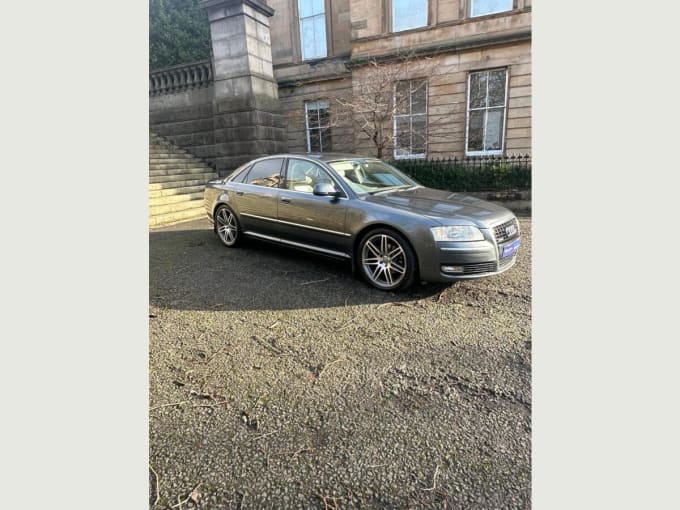 2025 Audi A8