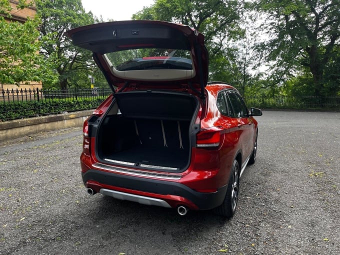 2025 BMW X1