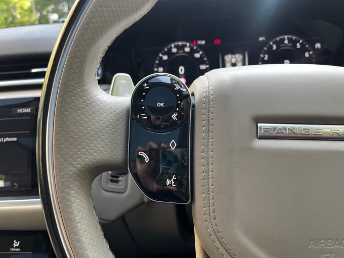 2025 Land Rover Range Rover Velar
