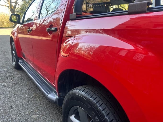 2025 Isuzu D-max