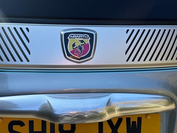 2025 Abarth 695