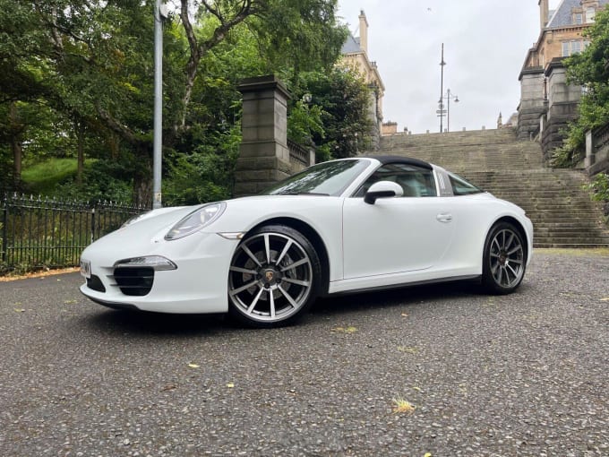 2025 Porsche 911