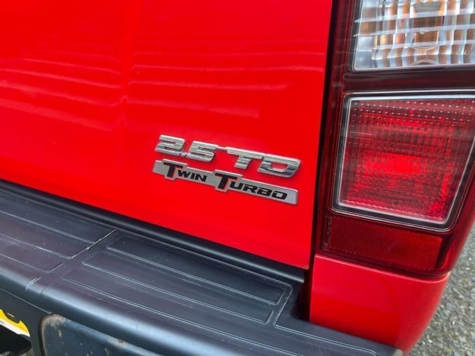 2025 Isuzu D-max