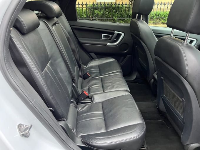 2025 Land Rover Discovery Sport