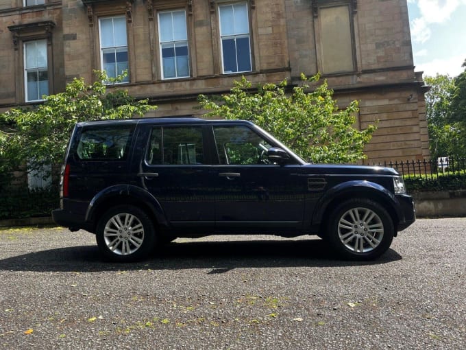 2025 Land Rover Discovery 4