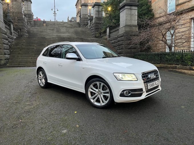 2025 Audi Sq5