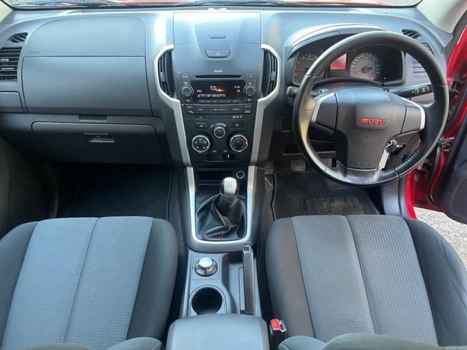 2025 Isuzu D-max