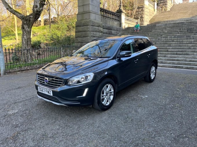 2025 Volvo Xc60