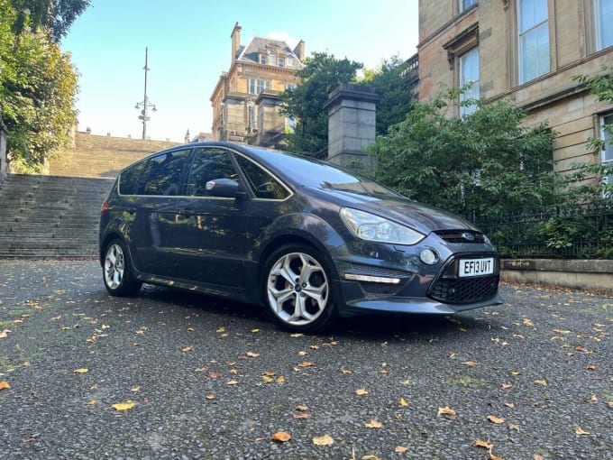 2025 Ford S-max
