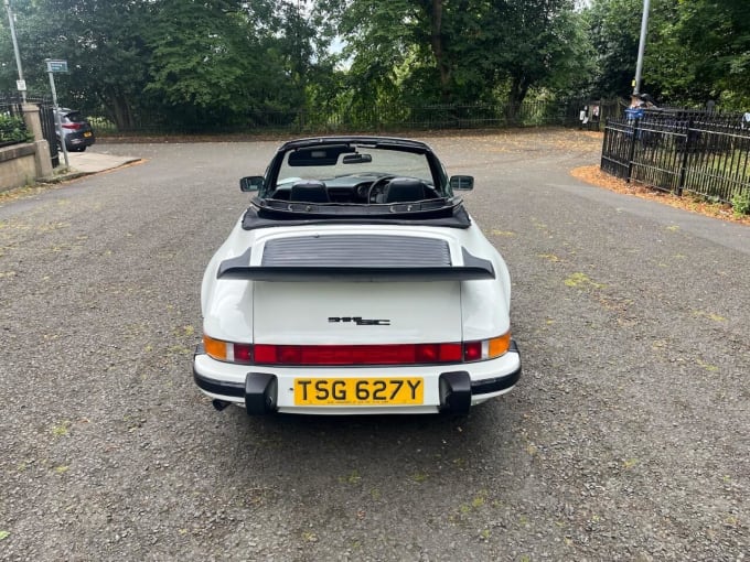 2025 Porsche 911