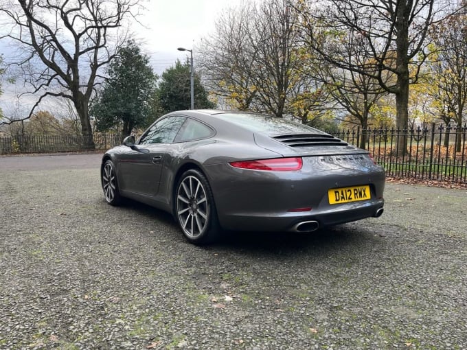 2025 Porsche 911