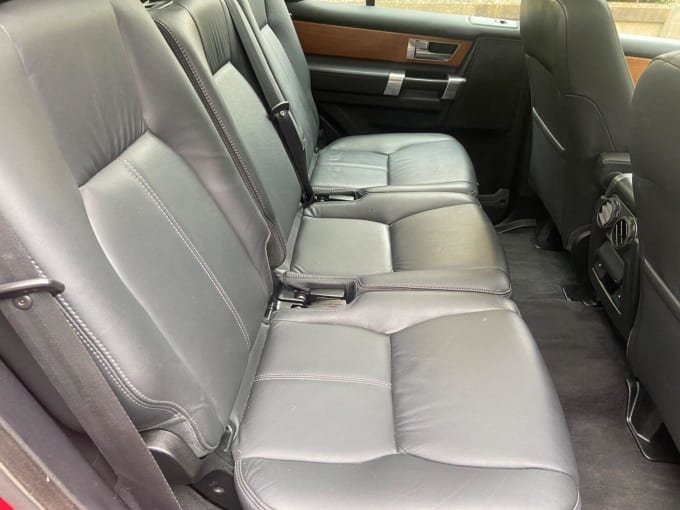 2025 Land Rover Discovery