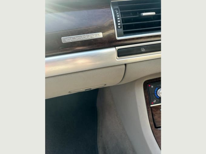 2025 Audi A8