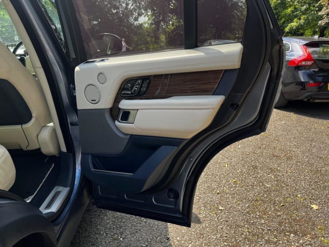 2025 Land Rover Range Rover
