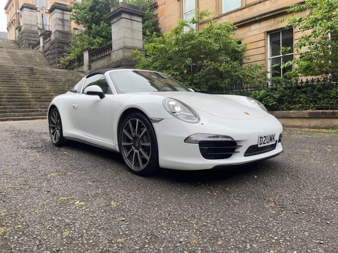 2025 Porsche 911