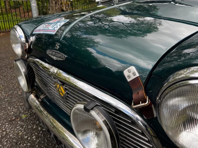 2025 Rover Mini