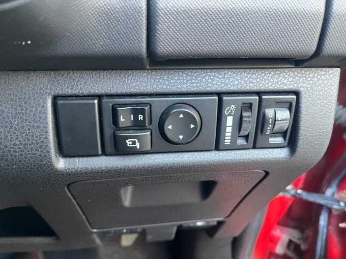 2025 Isuzu D-max