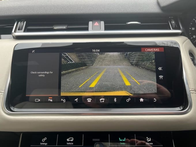 2025 Land Rover Range Rover Velar