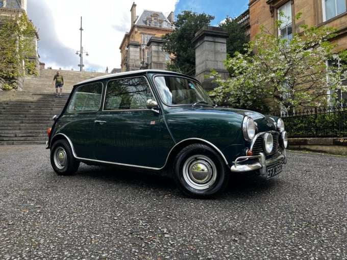 2025 Rover Mini