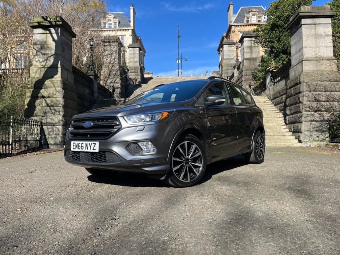 2025 Ford Kuga