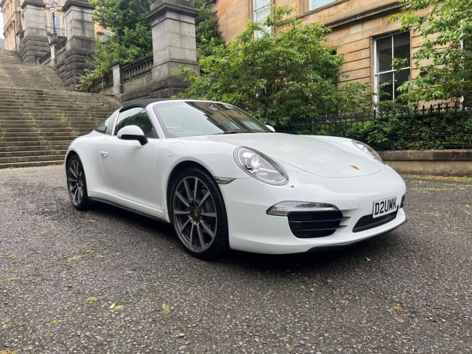 2025 Porsche 911