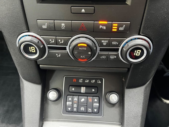 2025 Land Rover Discovery