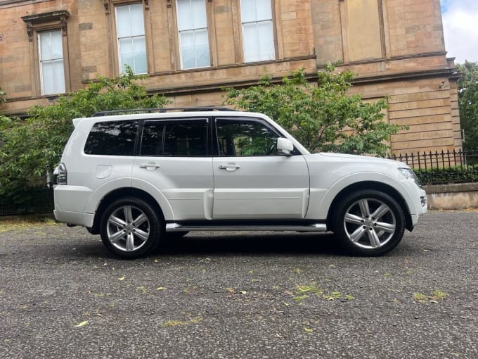 2025 Mitsubishi Shogun