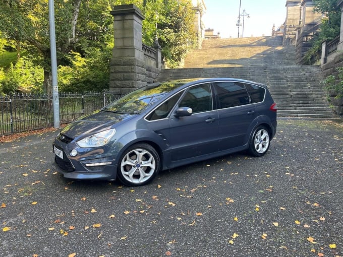 2025 Ford S-max