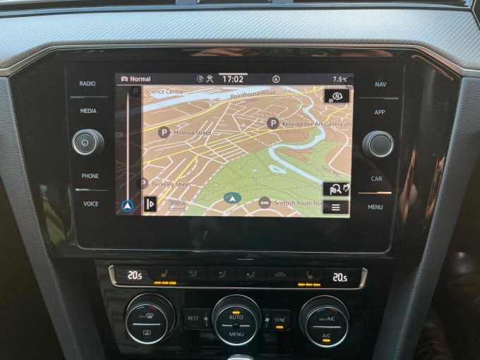 2025 Volkswagen Passat