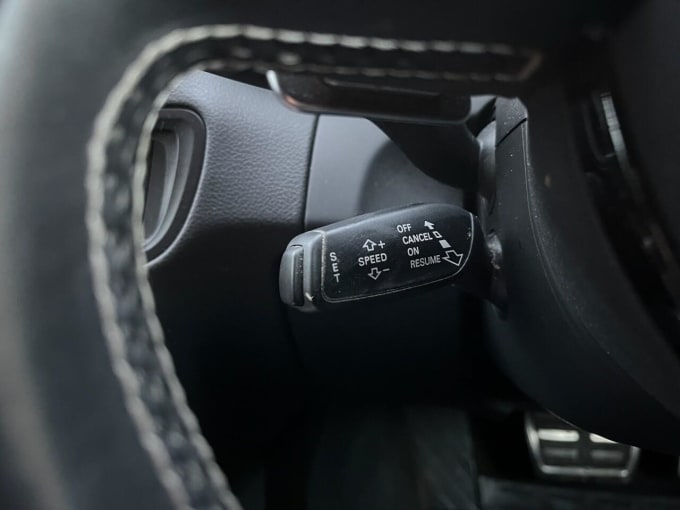 2025 Audi Sq5