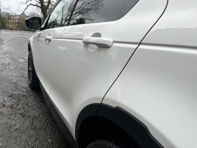 2025 Land Rover Discovery Sport