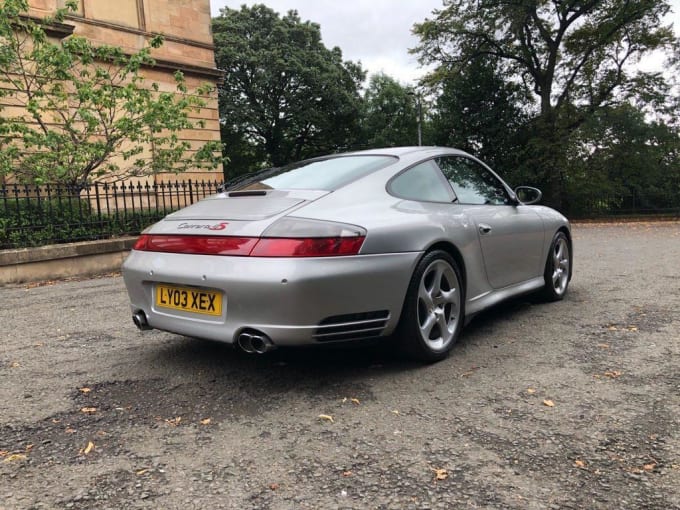 2003 Porsche 911