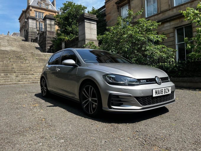 2025 Volkswagen Golf