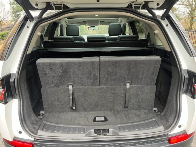 2025 Land Rover Discovery Sport