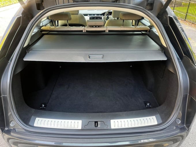 2025 Land Rover Range Rover Velar